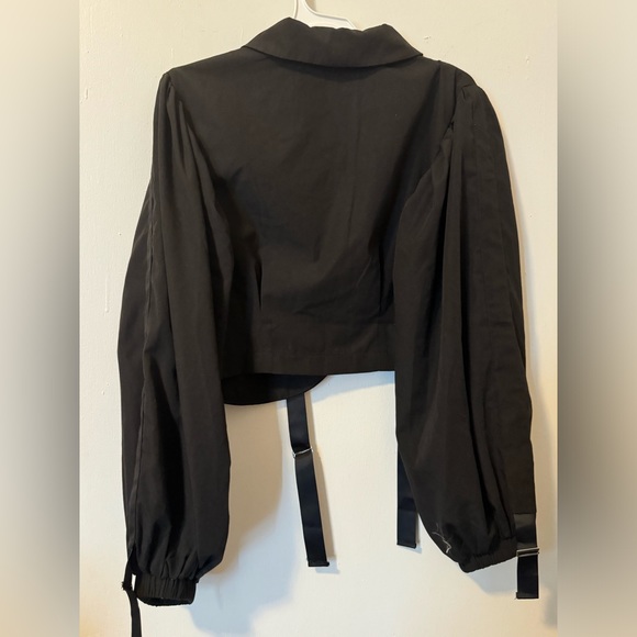 Black crop button up - Picture 4 of 4